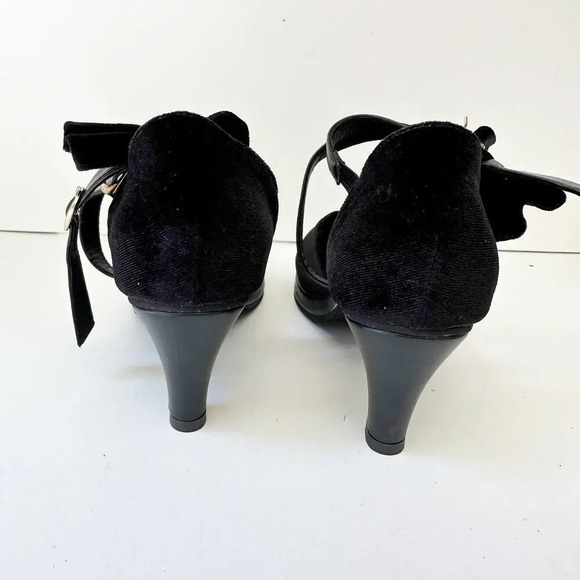 ANTAINA Lolita Black Velvet Side Bow Kitten Heels Coquette‎ Demure - Picture 3 of 8